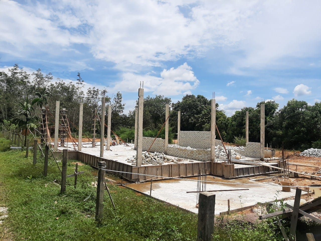 PROGRESS PEMBINAAN RUMAH 015