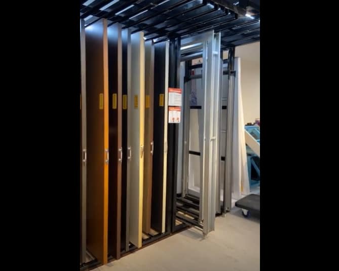 [LIVE] FRAME BILIK / TANDAS ZINCALUME