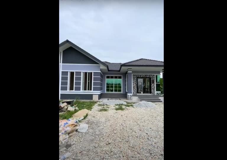 PROGRESS PEMBINAAN BANGLO DI KG LUNDANG PAKU